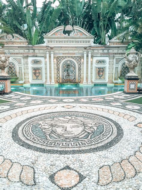 versace mansion reservation